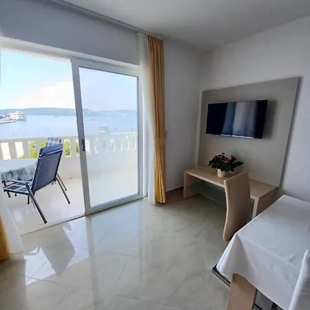 Apartments Amor Apartman Trogir