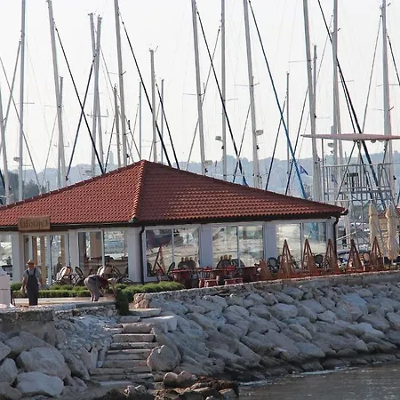 Apartman Apartments Amor