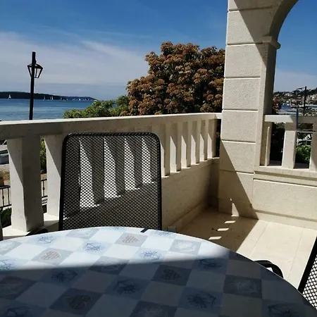 Apartments Amor شقة تروغير