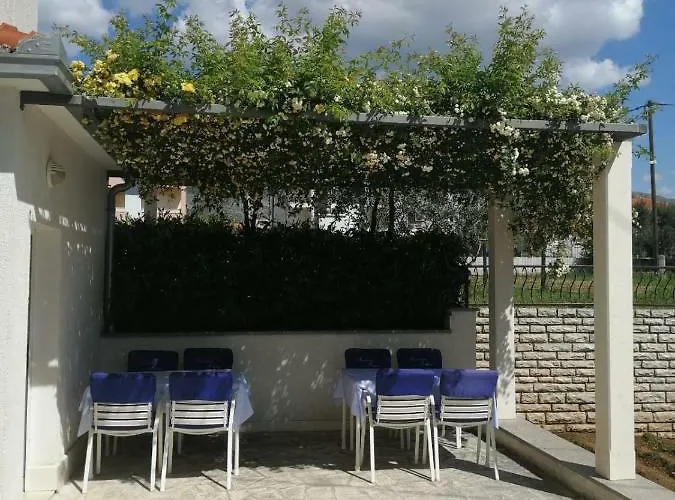 Apartments Amor Trogir