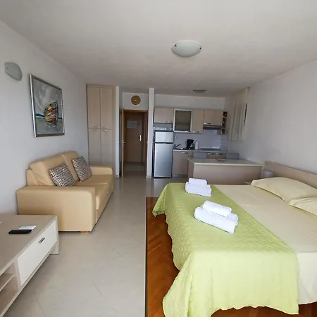 Apartments Amor