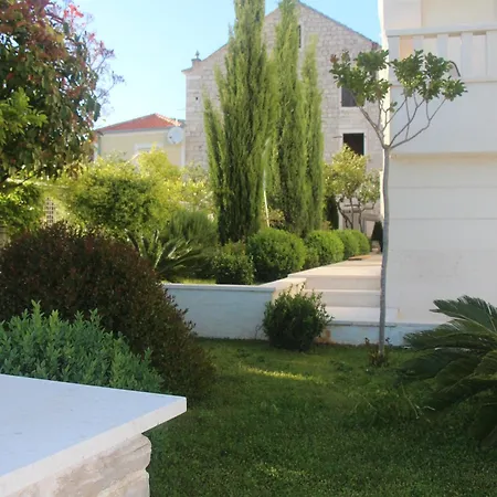 Apartments Amor *