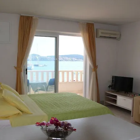 Apartament Apartments Amor