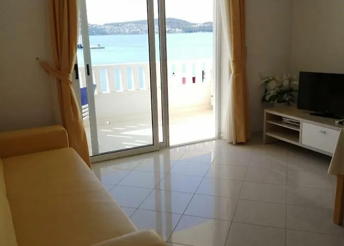 Apartments Amor *